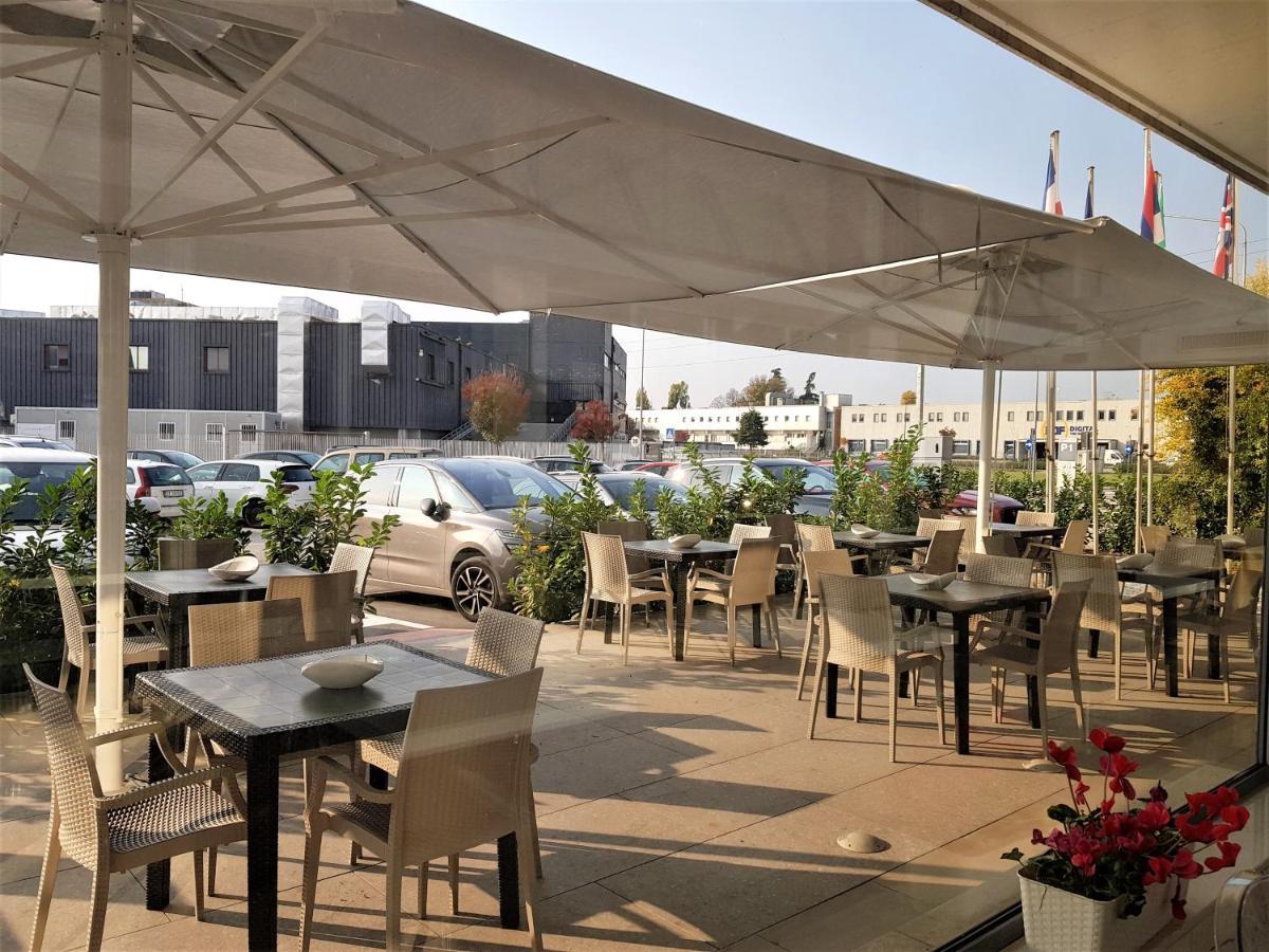 Alfa Fiera Hotel Vicenza Exterior photo